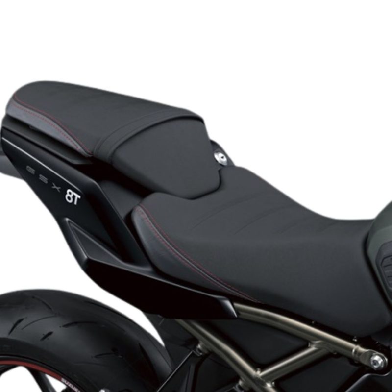Suzuki_GSX_8T_8TT_Styled_Seat