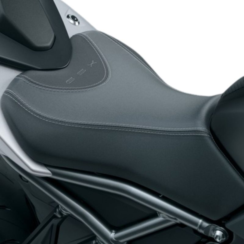Suzuki_8S_8R_Stylish_Seat