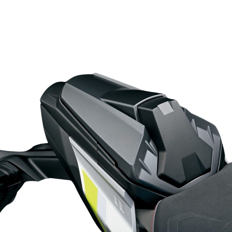 Suzuki_GSX_S_Seat_Cowl