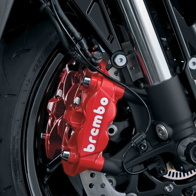 Suzuki_Red_Colour_Brembo_Calipers