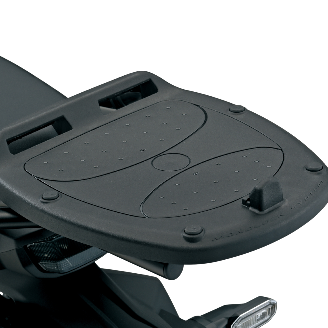 Suzuki_top_case_adapter_plate