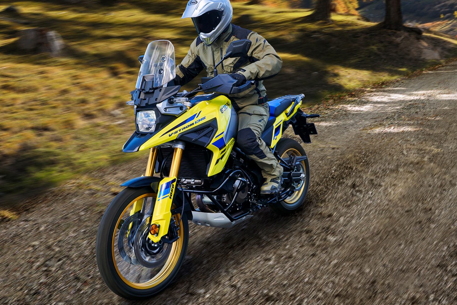 Suzuki Canada Launches New V-STROM 1050DE with Enhanced Capabilities for Unpaved Roads! 