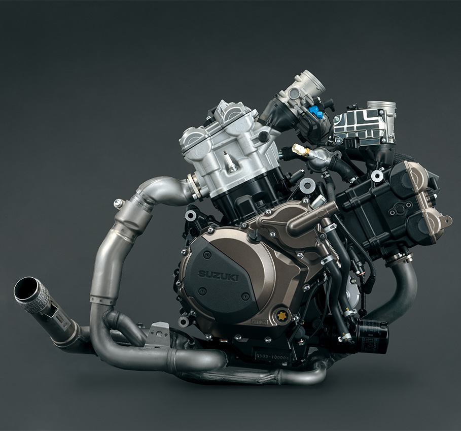 VSTROM1050DE Engine