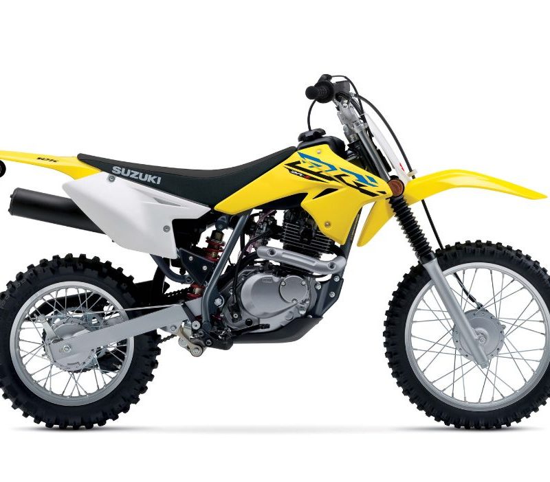Suzuki_DRZ125M3_YU1_Right
