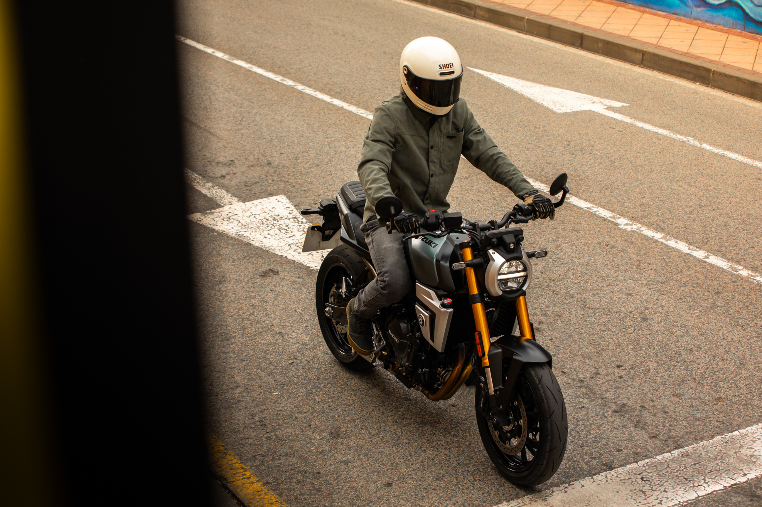 GSX-8T (5)