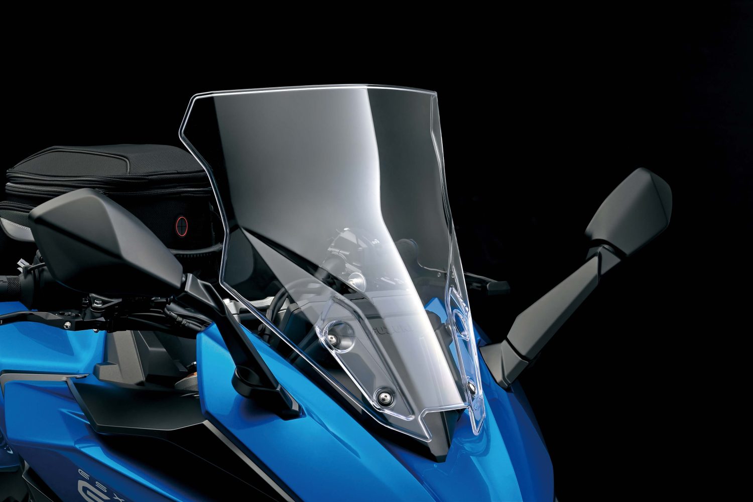 GSX-S1000GT_M2_WindScreen