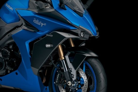 POIGNÉES CHAUFFANTES POUR LA GSX-S1000/GSX-S1000GT - Suzuki Canada Inc.