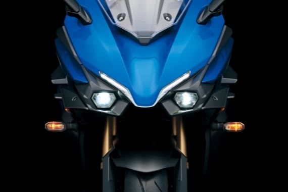 POIGNÉES CHAUFFANTES POUR LA GSX-S1000/GSX-S1000GT - Suzuki Canada Inc.