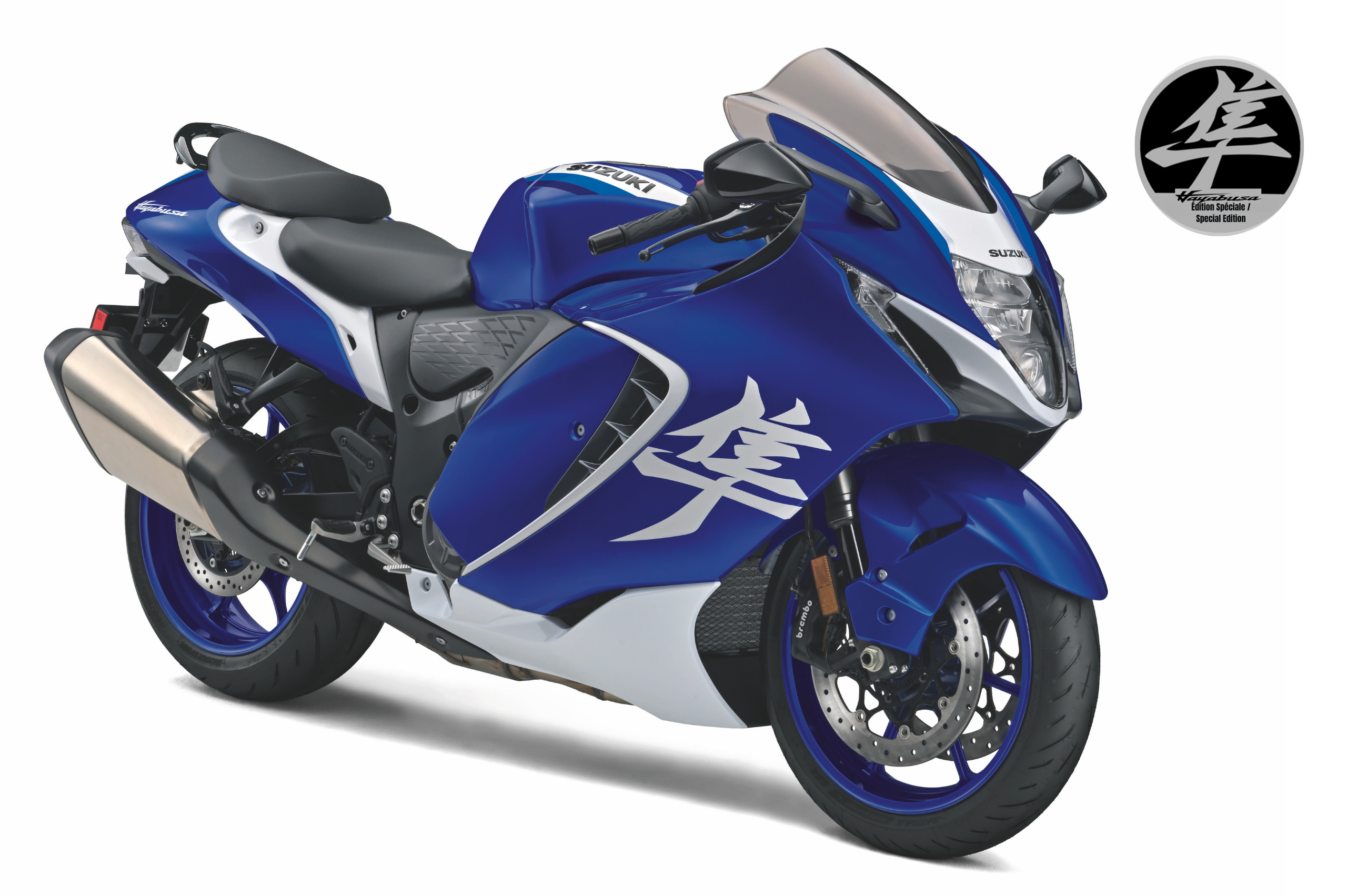 GSX1300RQZM6_YKY_diagonal_TandemSeat (2)