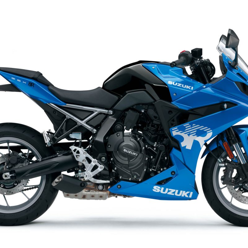 GSX-8S Metallic Triton Blue (YSF)