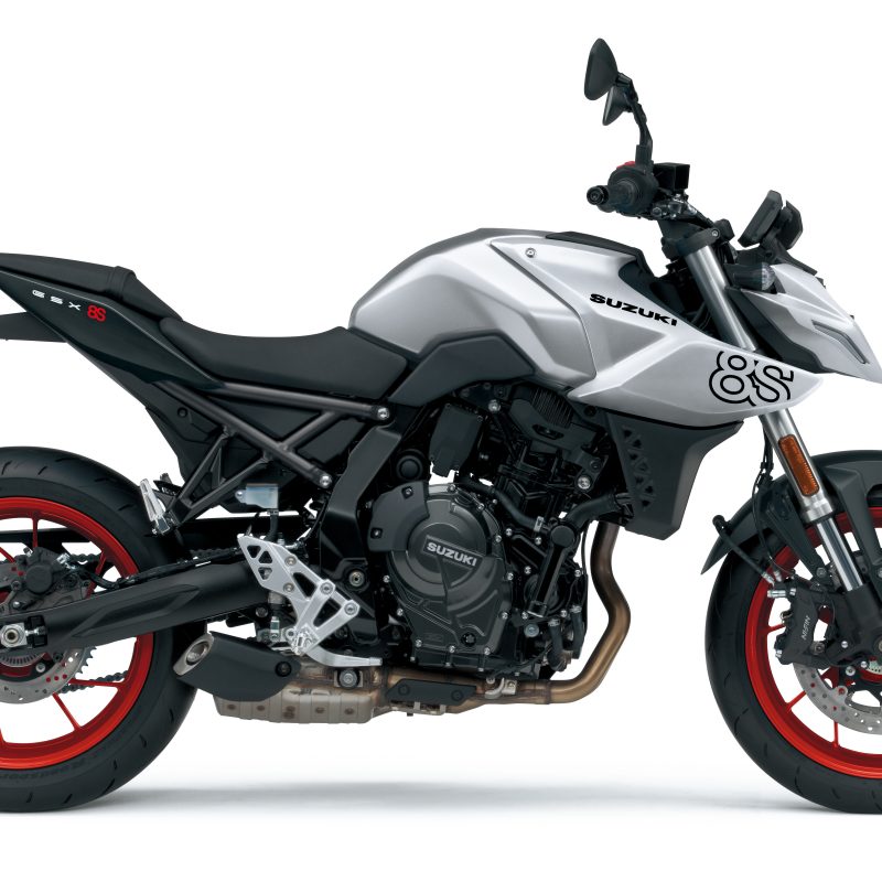 GSX-8S