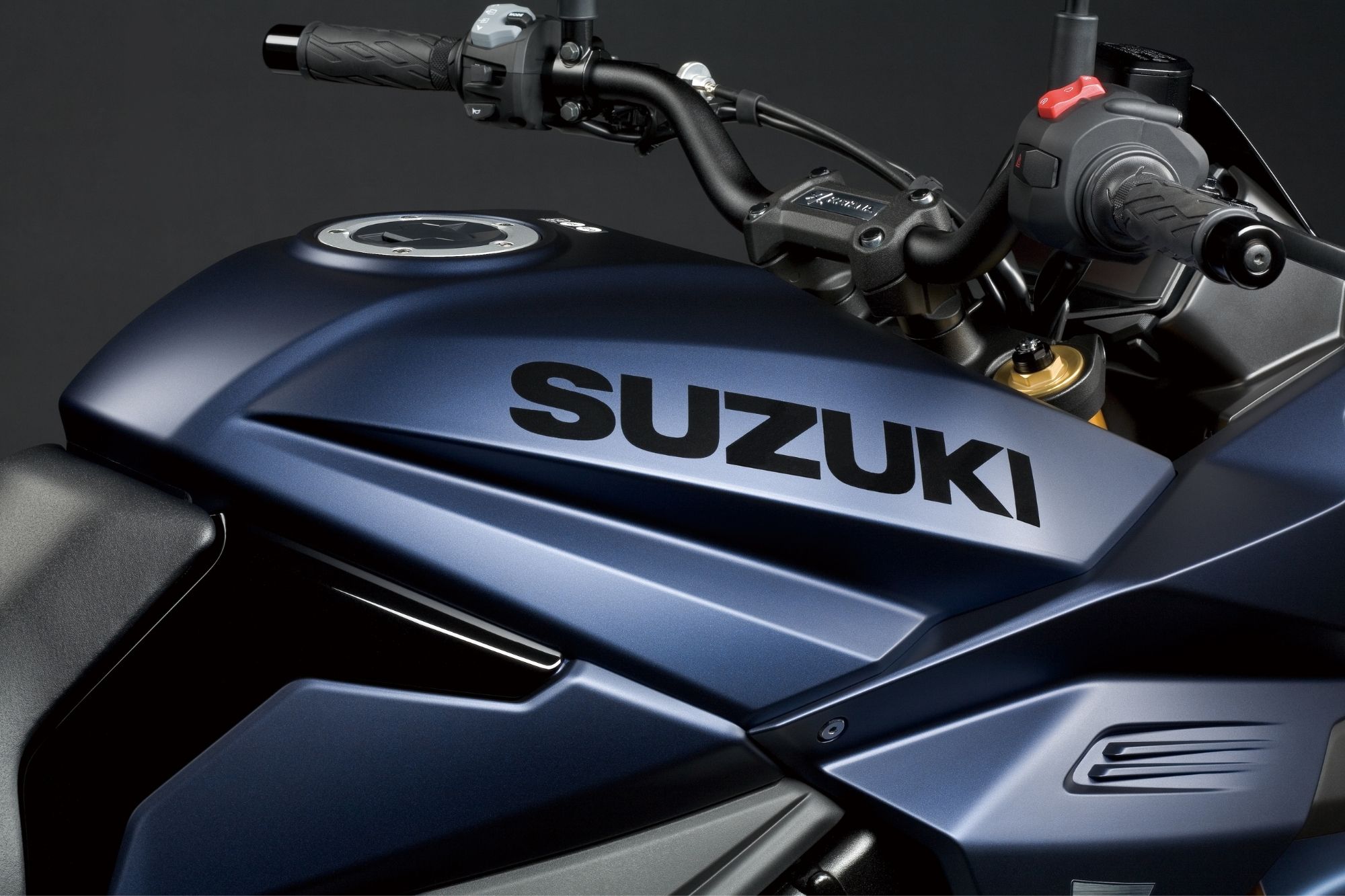 https://www.suzuki.ca/wp-content/uploads/sv650al6_piston402x269.png