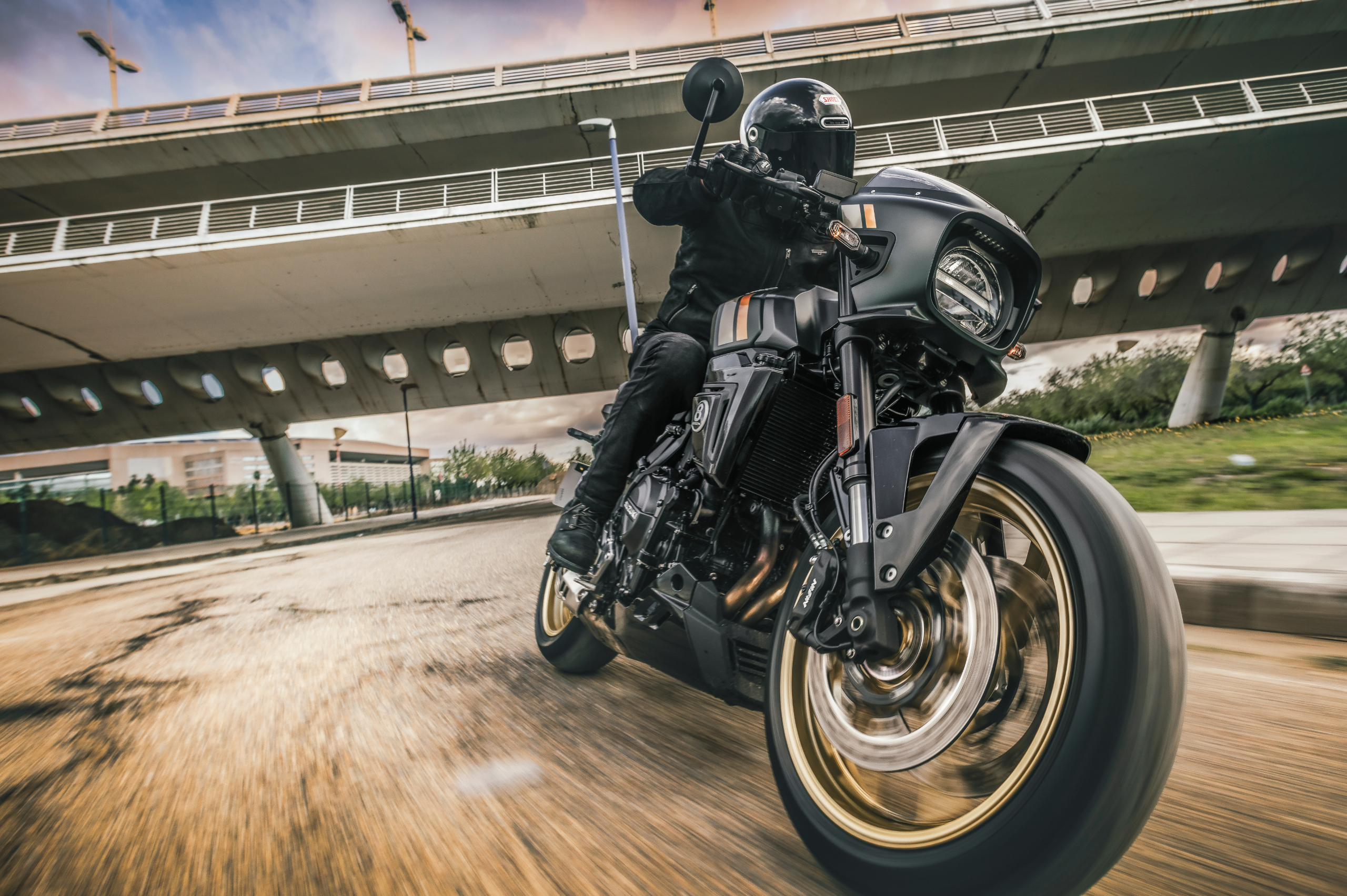 Suzuki-GSX-8TT (9)